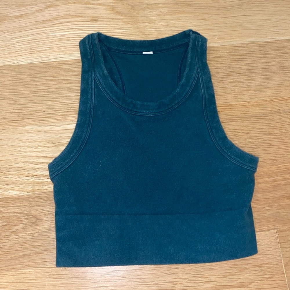 Alo Seamless Delight High Neck Bra, emerald green, cropped